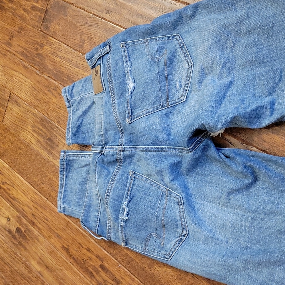 American Eagle Button Fly Tom girl jeans - Picture 3 of 4